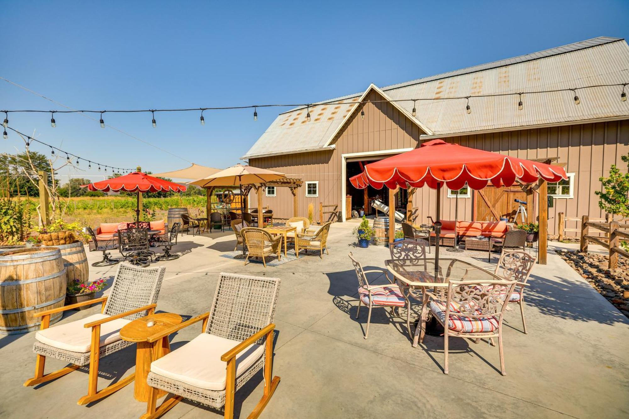 Mongata Winery Romantic Retreat On-Site Tastings! Milton-Freewater Bagian luar foto